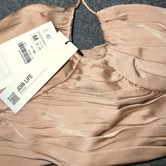 COPY - Zara SATIN EFFECT DRAPED HALTER Crop Top Size M - Picture 4 of 9